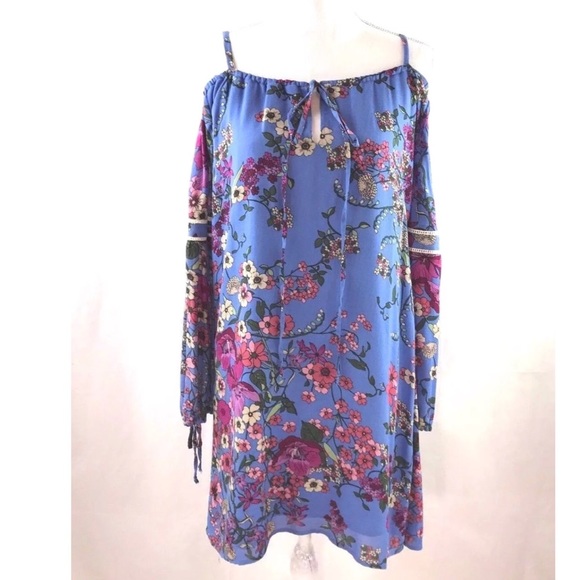 WAYF Nordstrom Cold Shoulder Shift Dress Floral - Picture 4 of 8